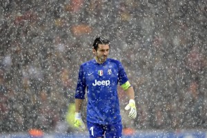 欧博官网网站-费德勒在FPX比赛中连败，回归赛场引发热议！